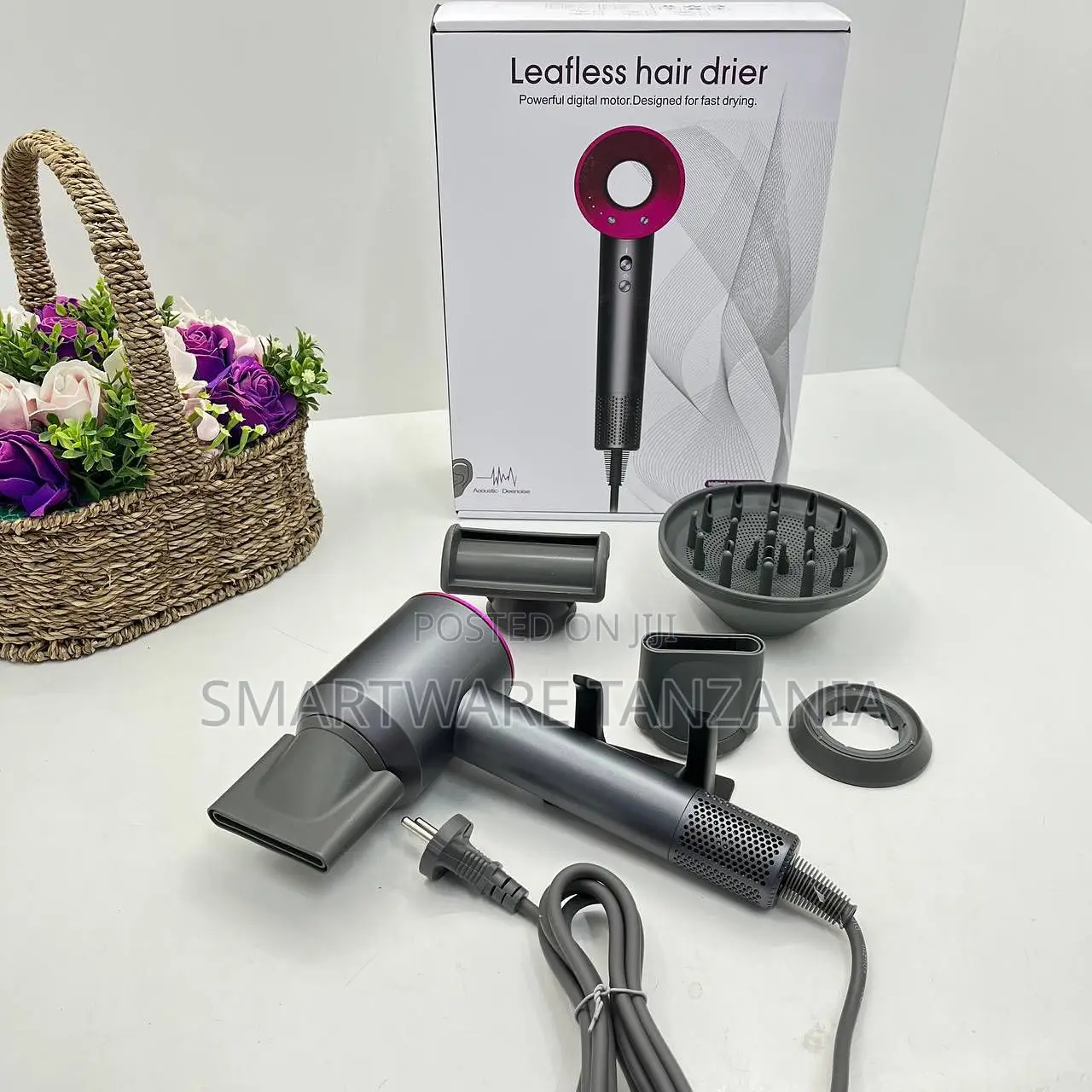 Leafless Hair Dryer Fast Drying Digital Motor 4 Attachments