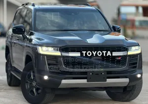 New Toyota Land Cruiser 2024 Gray