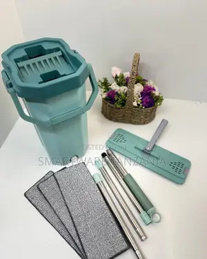 Flat Mop and Bucket Set 4 Pads Microfiber Squeeze Clean