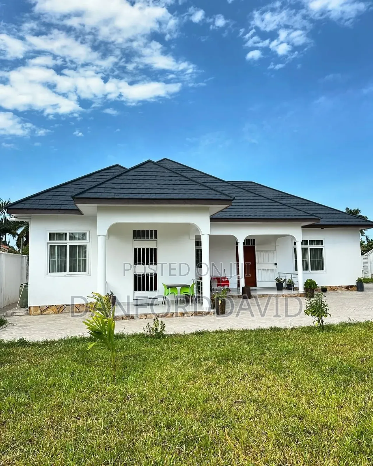 3bdrm Villa in Kahws Real Estate, Kunduchi for rent