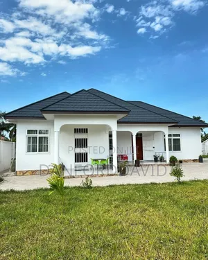 3bdrm Villa in Kahws Real Estate, Kunduchi for rent
