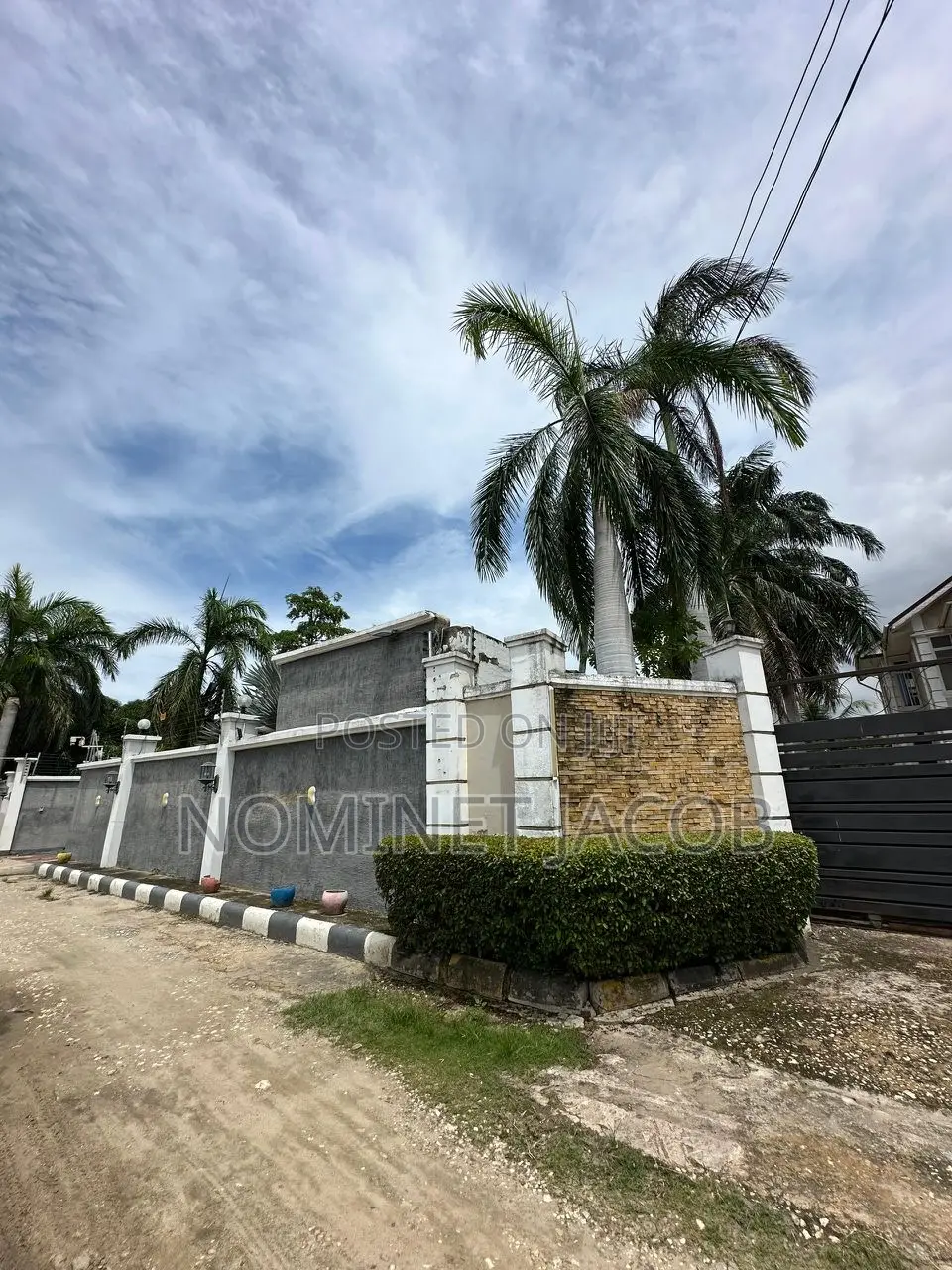 4bdrm House in Bahari Beach Bajeti, Kunduchi for sale