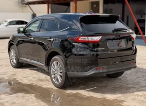Toyota Harrier 2018 Burgundy