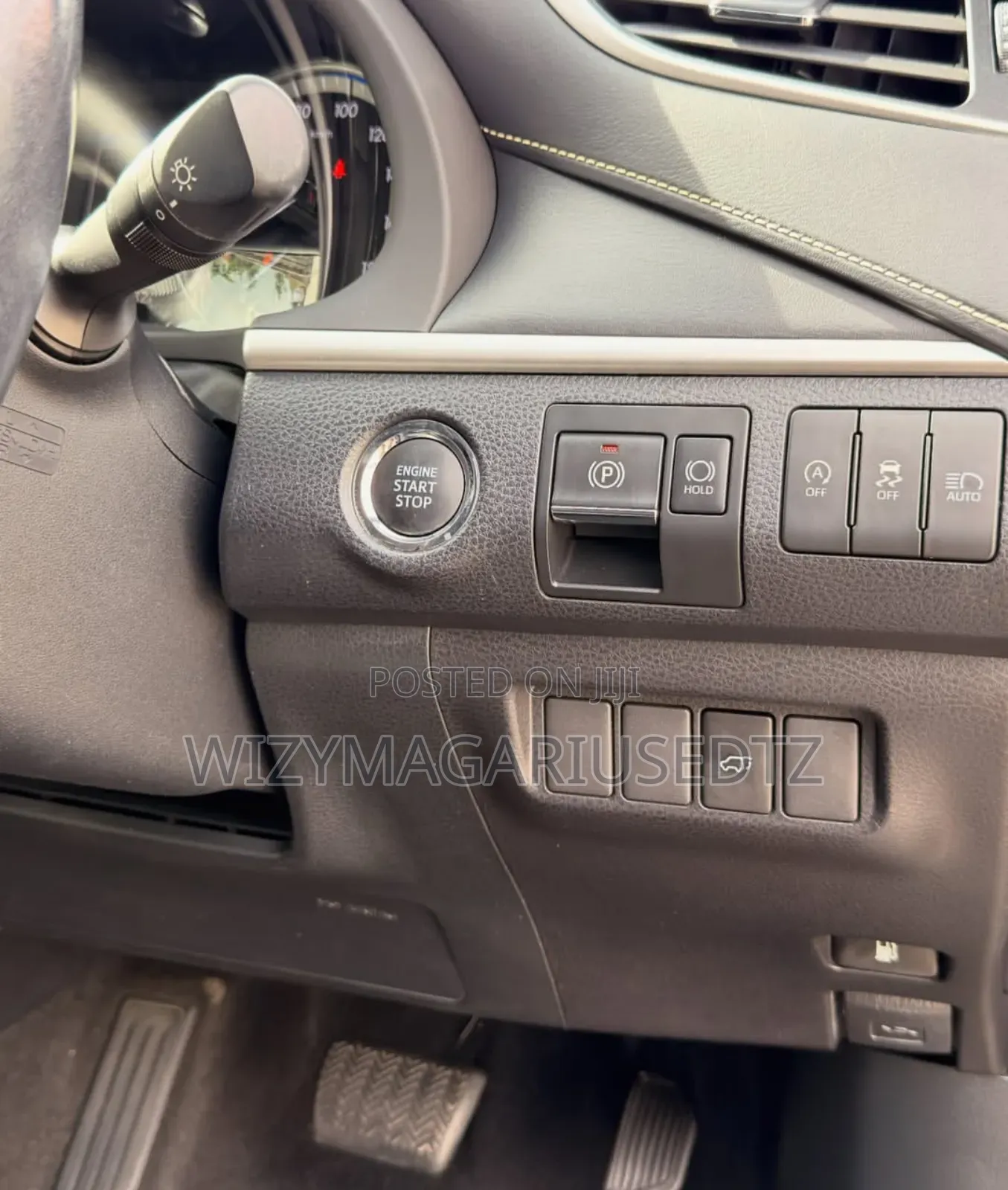 Toyota Harrier 2018 Burgundy