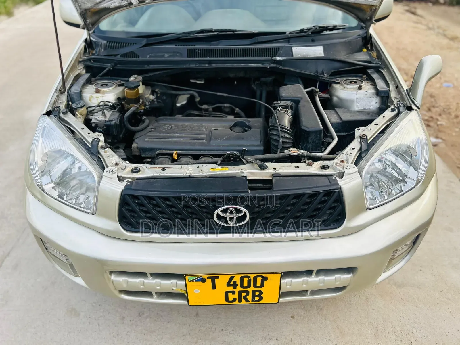 Toyota RAV4 Automatic 2003 Gold