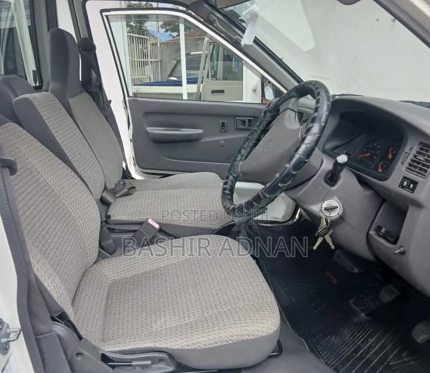 Toyota Townace Manual 4wd 750kg Unregistered(Mpya).