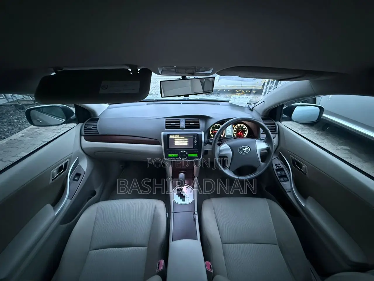 Toyota Premio 1.8 FWD 2010 Silver