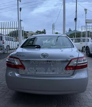 Toyota Premio 1.8 FWD 2010 Silver