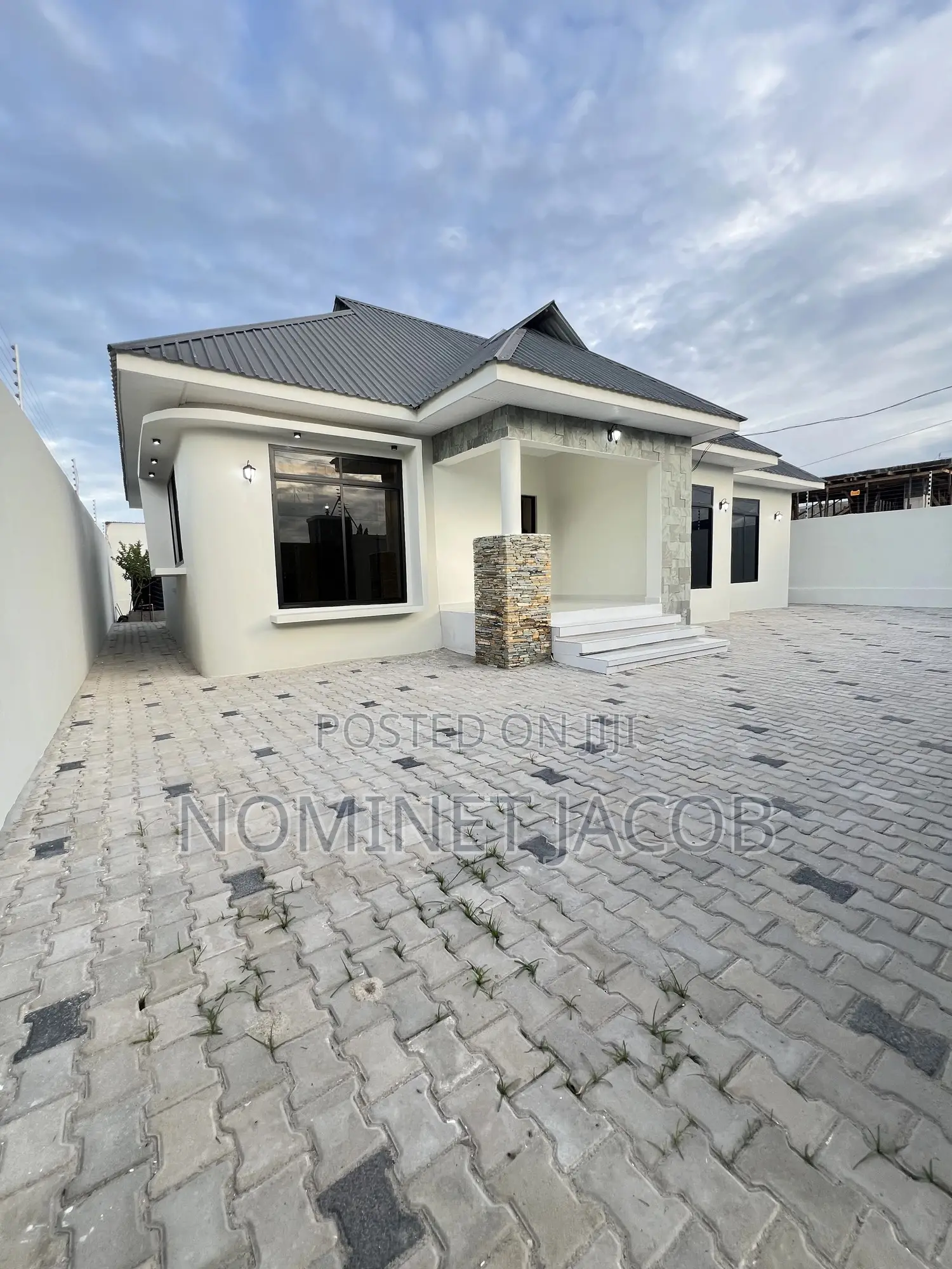 3bdrm House in Mpiji, Mbweni for sale
