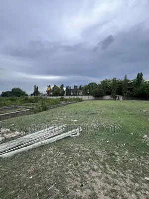 Plot for Sale Location Bahari Beach