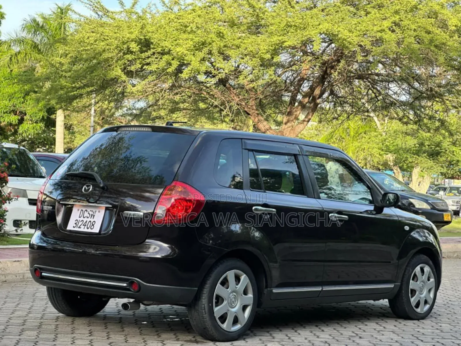 Mazda Verisa 2008 Black