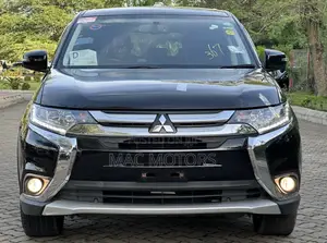 Mitsubishi Outlander 2015 Black