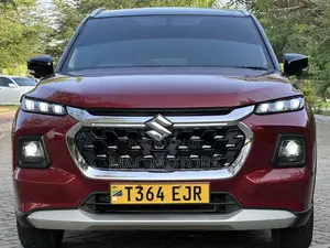 Suzuki Grand Vitara 2023 Maroon
