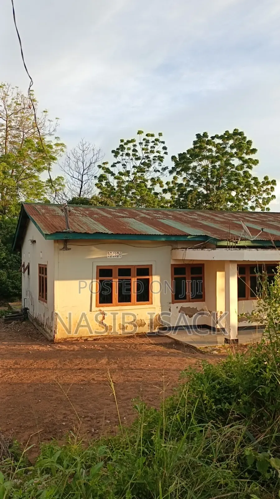 Plot for Sale Mwanza Ilemera Airport, Squire Metre 2650