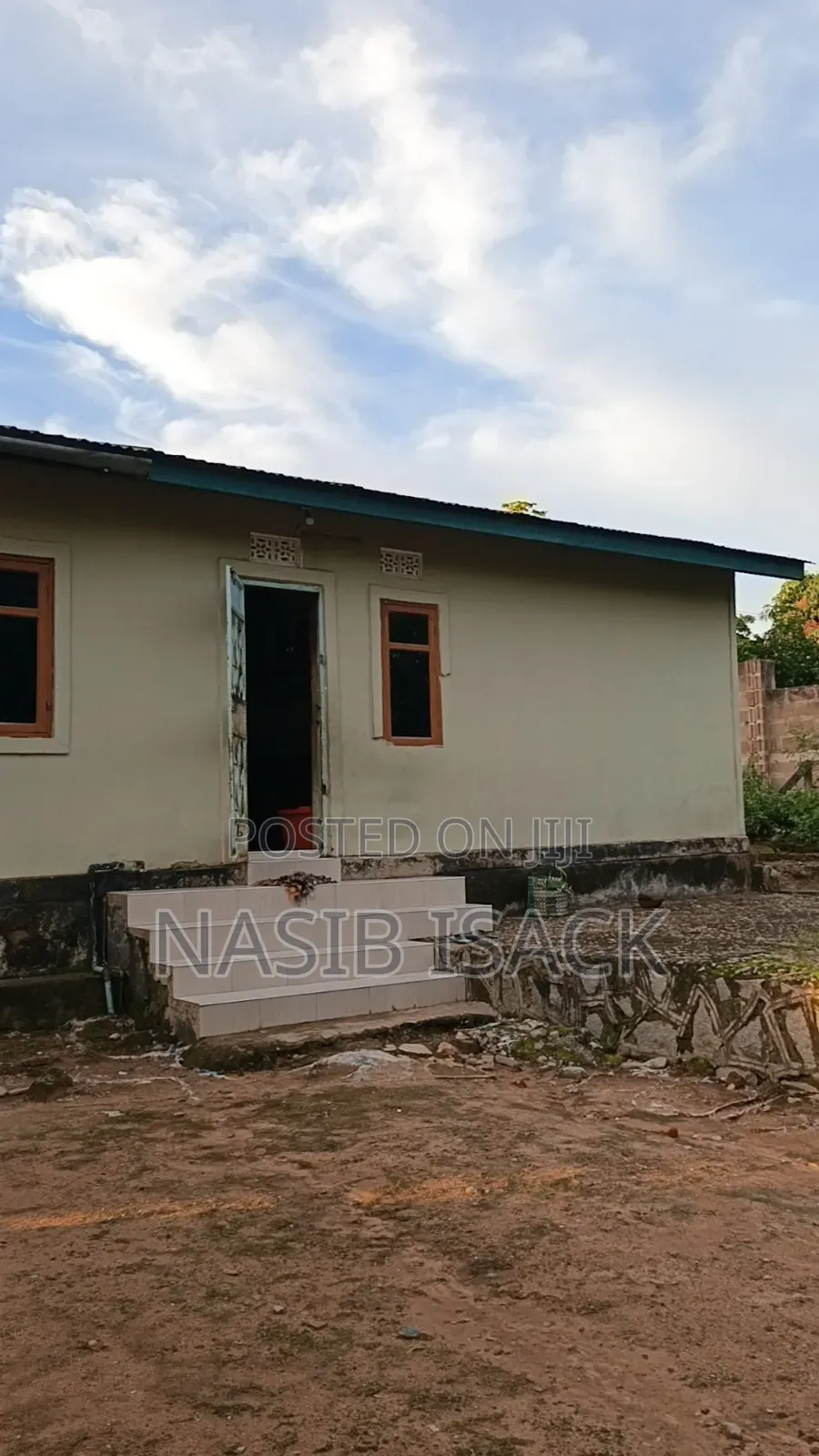 Plot for Sale Mwanza Ilemera Airport, Squire Metre 2650