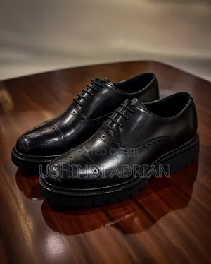 Viatu Vya Ngozi Halisi Kwa Wanaume Wa Kiwango