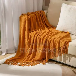 Luxury Sofa Throw Blanket With Matching Cushion – Modern Design