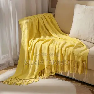 Luxury Sofa Throw Blanket With Matching Cushion – Modern Design