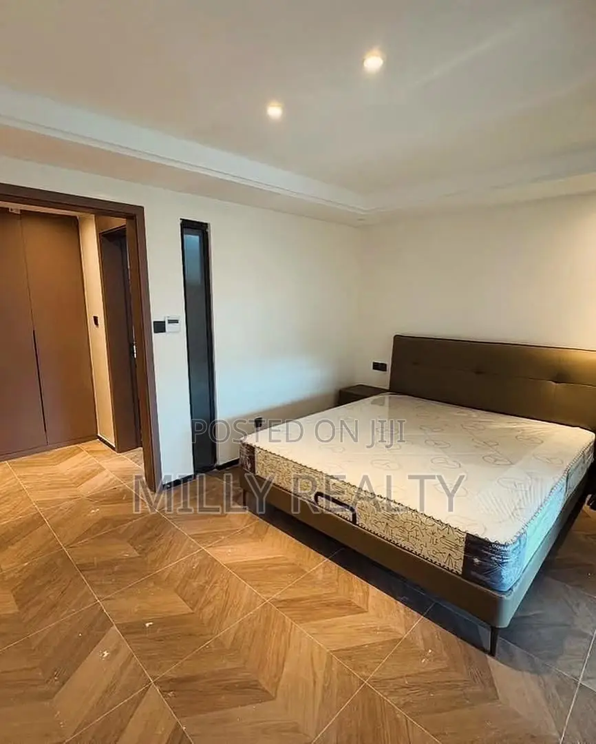 2bdrm Apartment in Oysterbay New One for sale