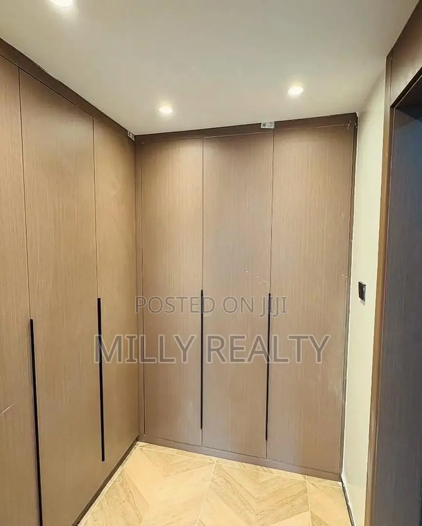 2bdrm Apartment in Oysterbay New One for sale