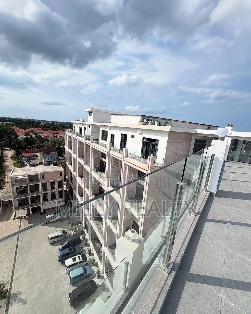 2bdrm Apartment in Oysterbay New One for sale