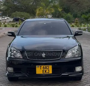 Toyota Crown 2006 Black