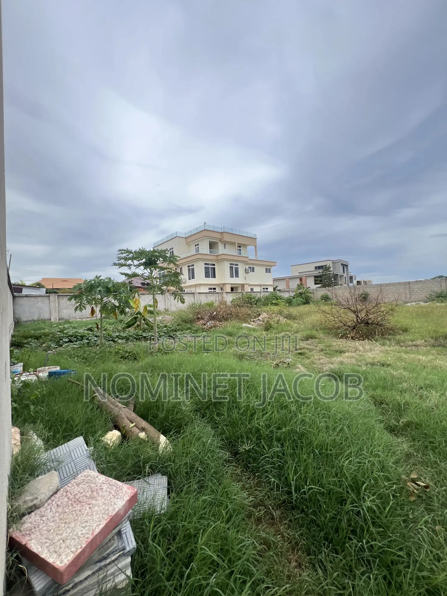 Plot for Sale CQMT