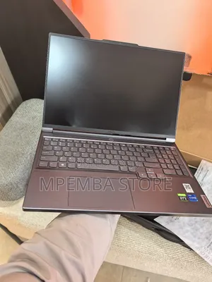 New Laptop Lenovo Legion Slim 5 16GB Intel Core i7 SSD 512GB