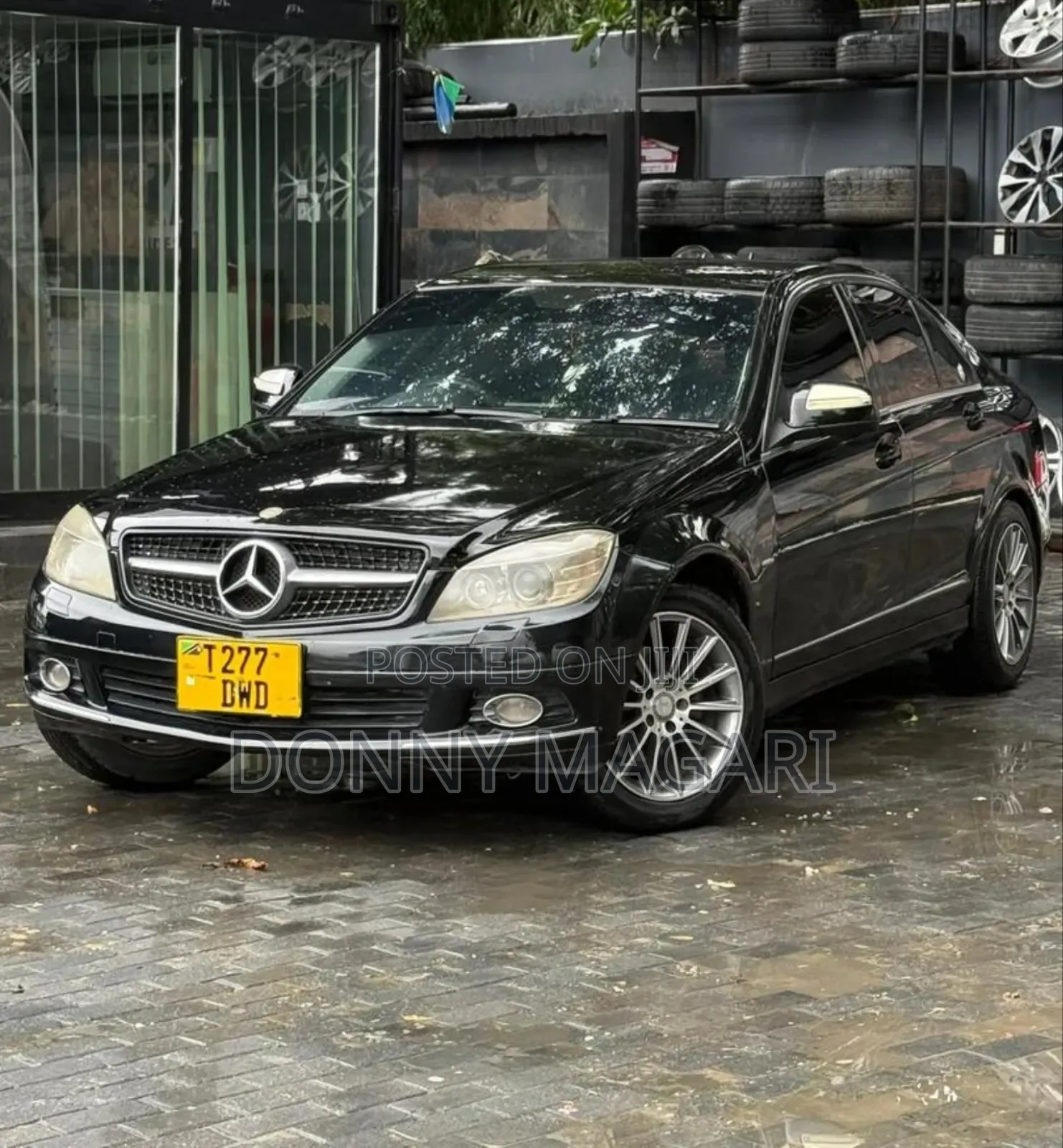 Mercedes-Benz C200 2008 Black
