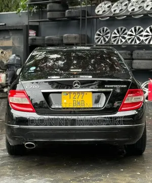 Mercedes-Benz C200 2008 Black