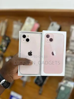 Apple iPhone 13 128 GB Pink