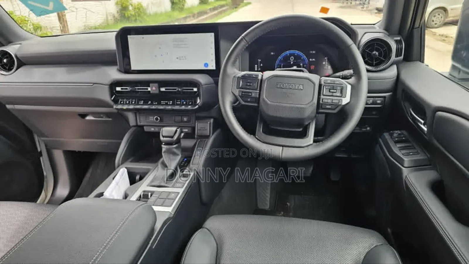 Toyota Land Cruiser Prado 2.7 2024 White