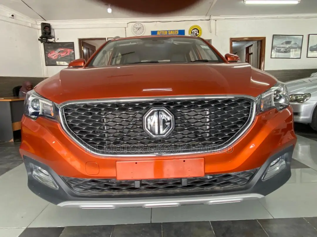 New MG ZS 2025 Orange