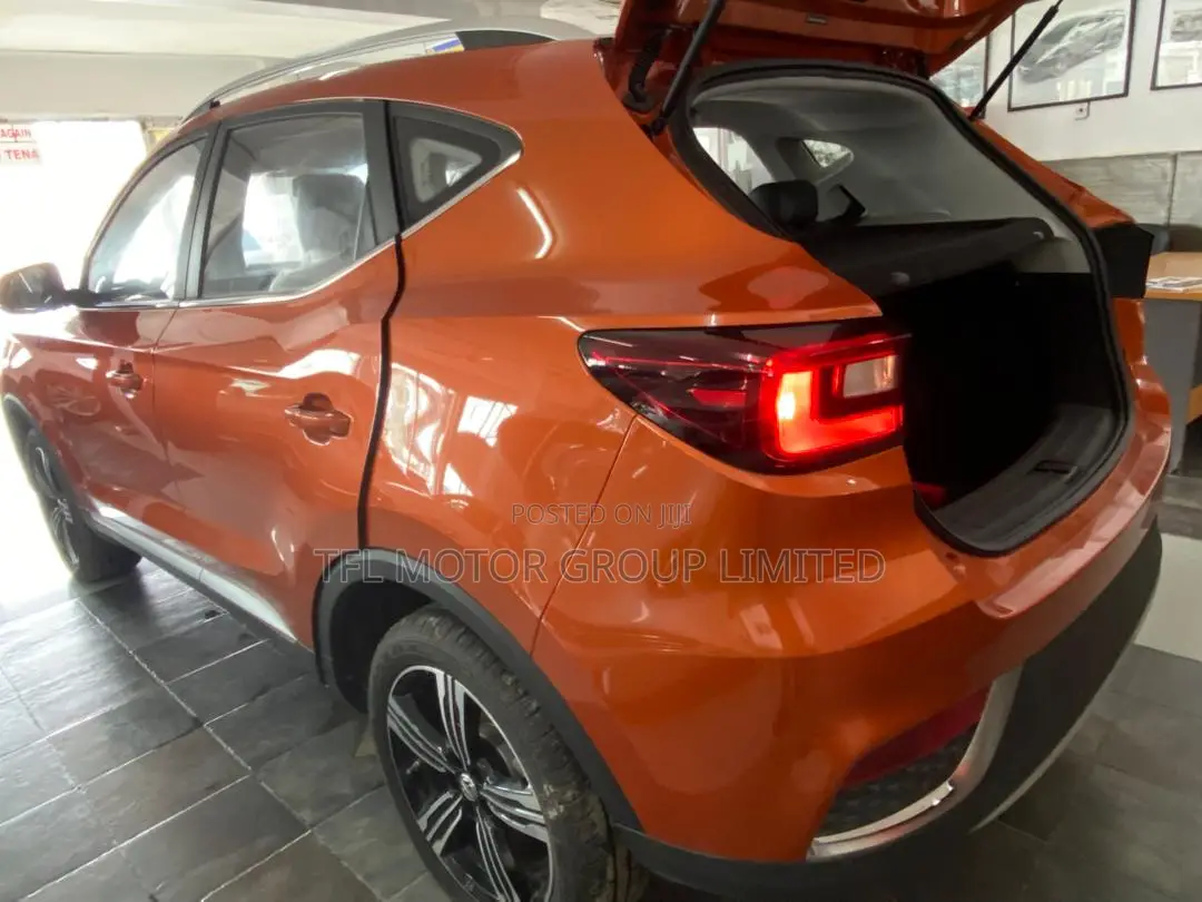 New MG ZS 2025 Orange