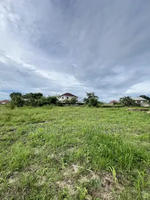 Plot For Sale Cqmt