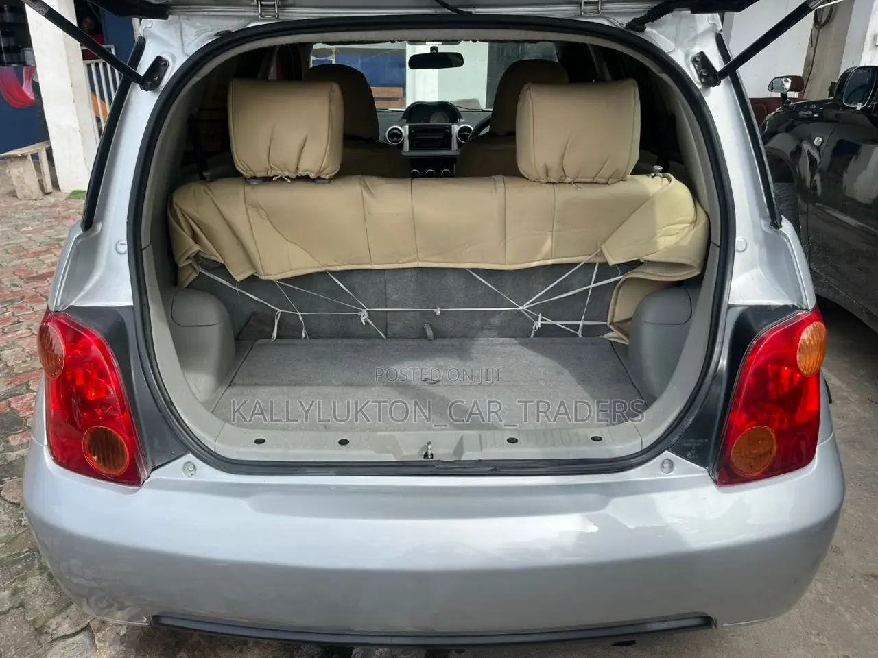 Toyota IST 2005 Silver