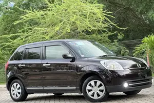 Mazda Verisa 2010 Black