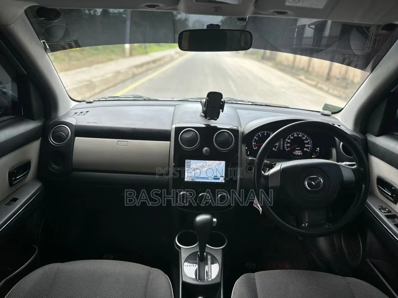 Mazda Verisa 2010 Blue