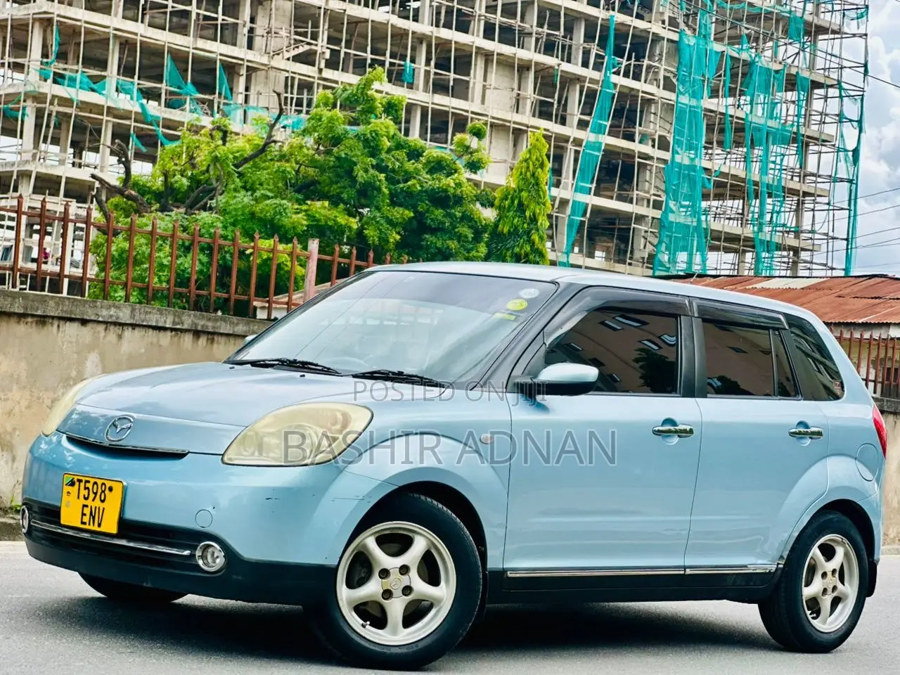 Mazda Verisa 2010 Blue