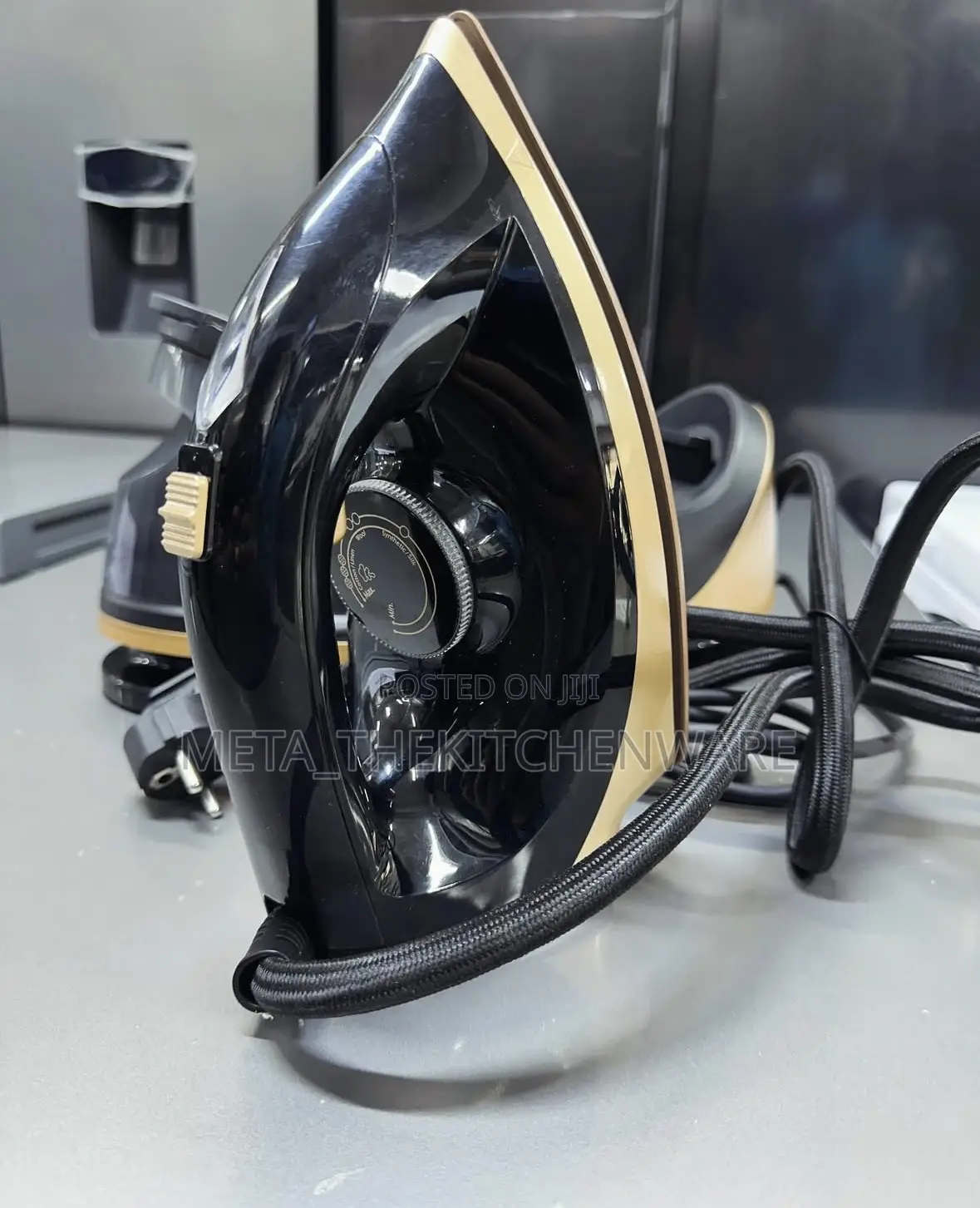 Decakila Steam Station Iron 2250w 5.5l