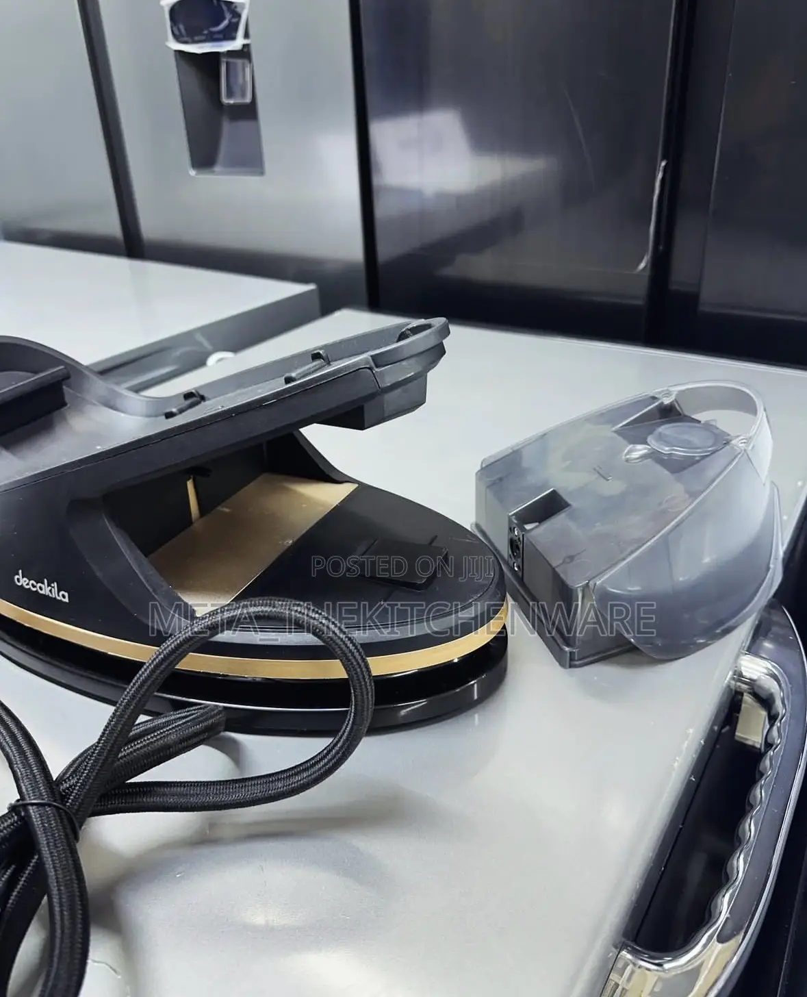 Decakila Steam Station Iron 2250w 5.5l