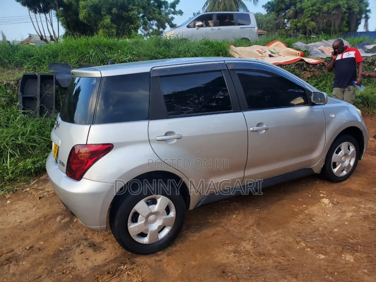 Toyota IST 2005 Silver