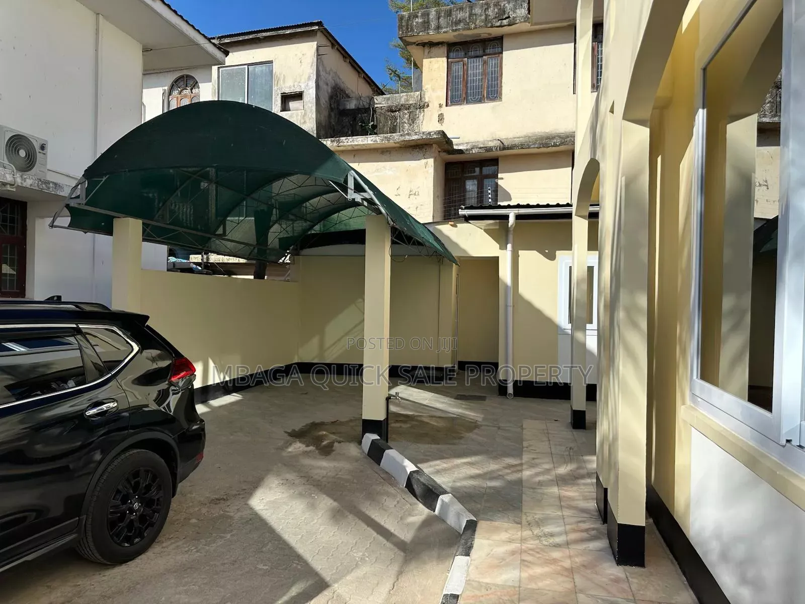 4bdrm Villa in Masaki for rent