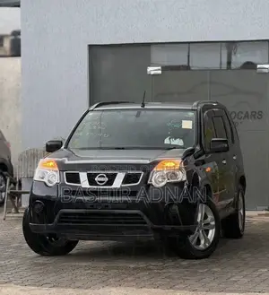 Nissan X-Trail 2.0 Petrol XE 2012 Matt Black