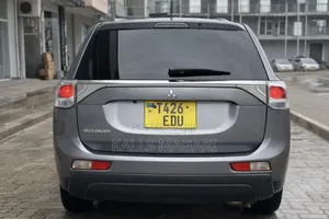 Mitsubishi Outlander 2014 Gray
