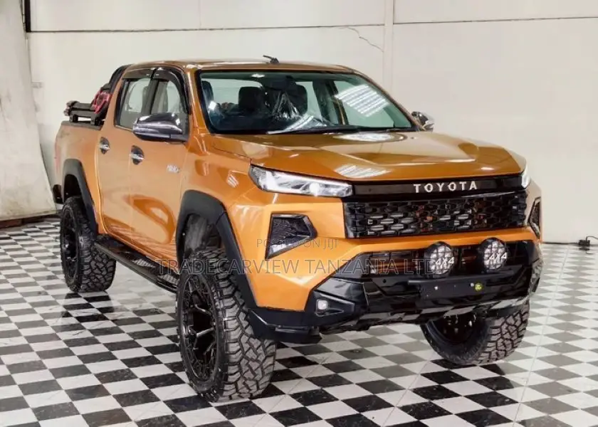 Toyota Hilux 2.8 Diesel 2020 Orange