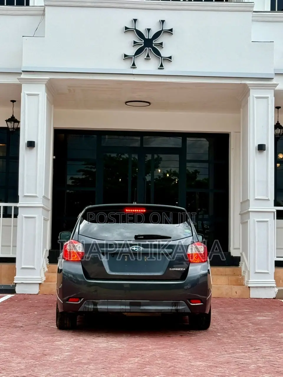 Subaru Impreza 2.0i Sedan 2012 Gray