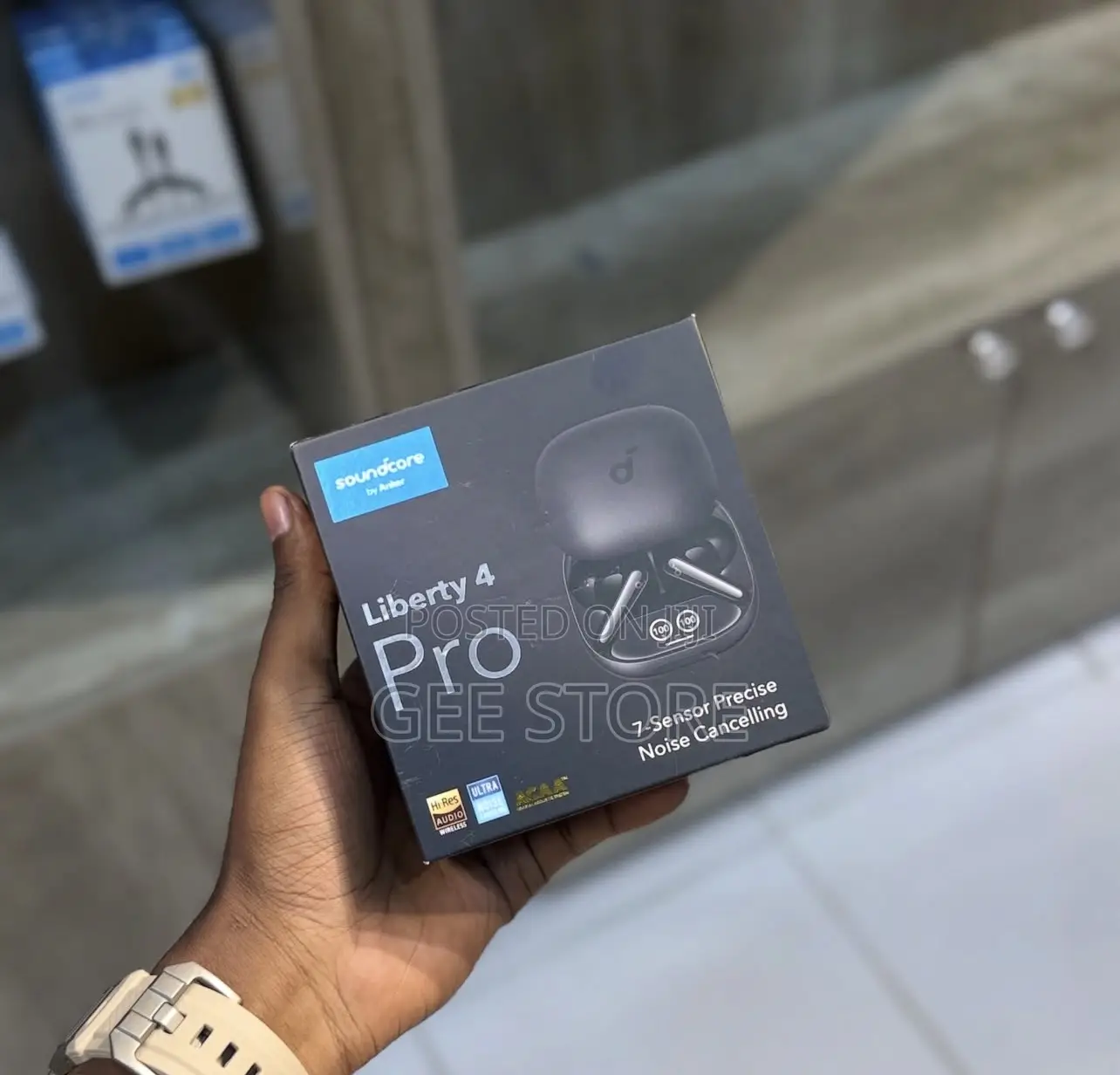 Sound Core Liberty 4 Pro
