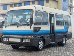 Mitsubishi Fuso Rosa 1998