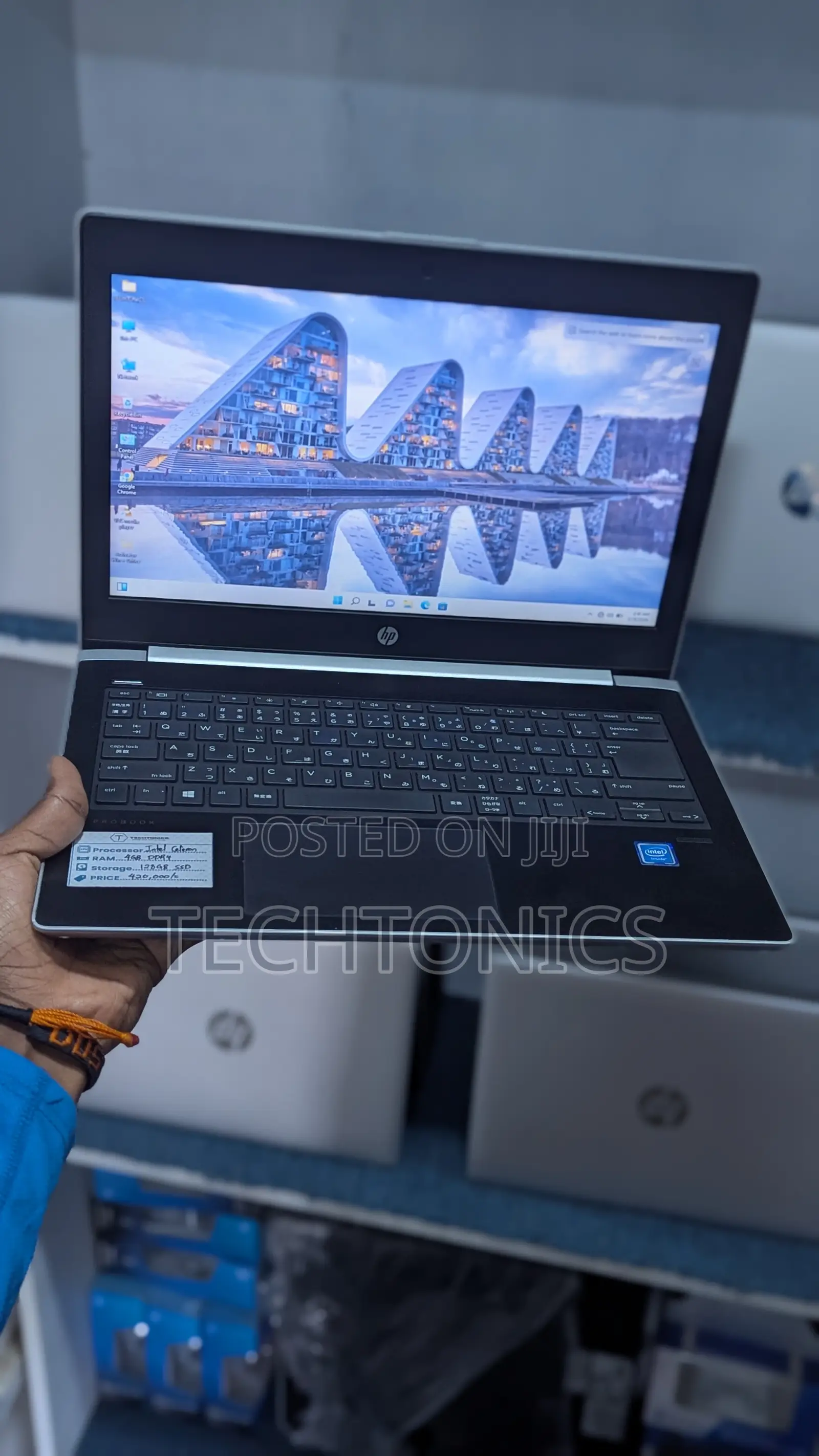 Laptop HP MT21 4GB Intel SSD 128GB